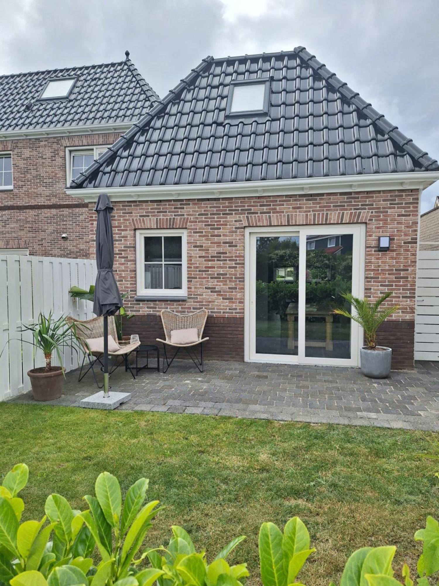 Birdhouse Texel Bed and Breakfast De Koog  Exteriör bild